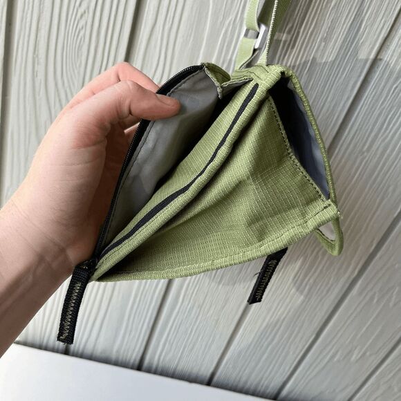 Keen Hybrid Transport Crossbody Bag Green Travel Utility VTG Outdoor - Picture 9 of 10